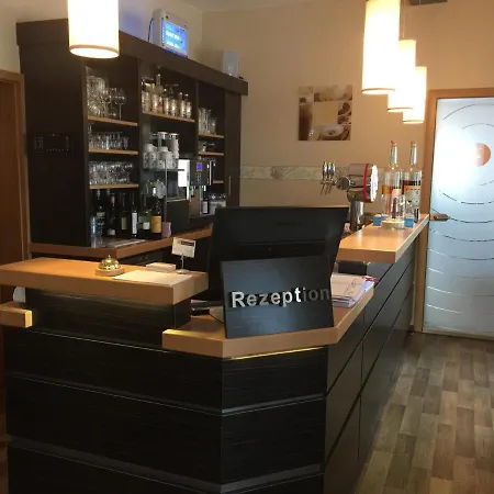 Neumanns Waldschänke Hotell