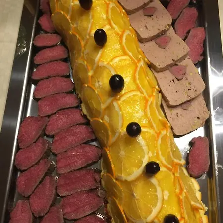 Neumanns Waldschaenke 호텔